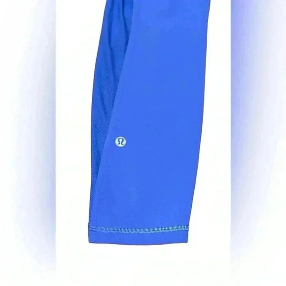 Lululemon Everlux Mesh Super-High-Rise Training Tight
Wild Indigo Size 10 - Picture 7 of 12